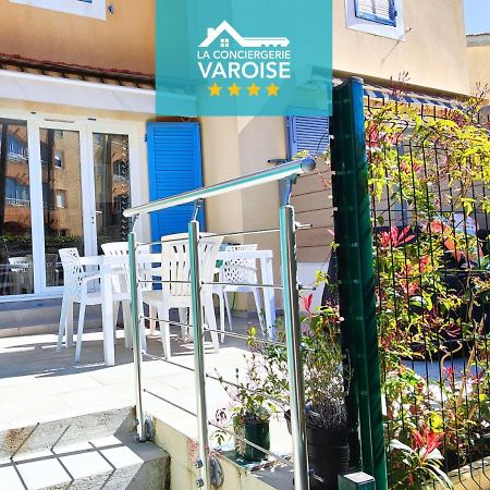 Mazet - A 300M De La Plage / Terrasse / Wifi / La Conciergerie Varoise La Londe-les-Maures Esterno foto