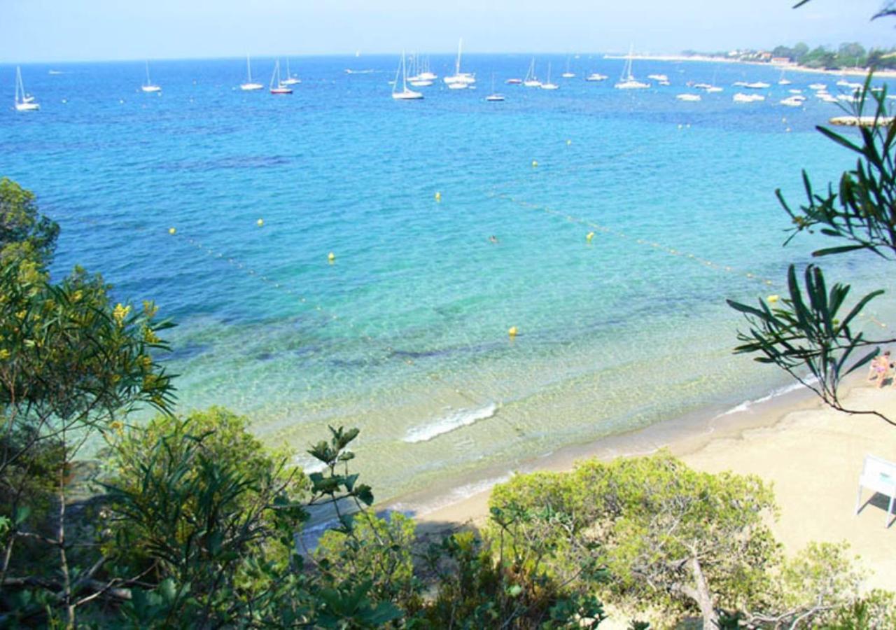 Mazet - A 300M De La Plage / Terrasse / Wifi / La Conciergerie Varoise La Londe-les-Maures Esterno foto