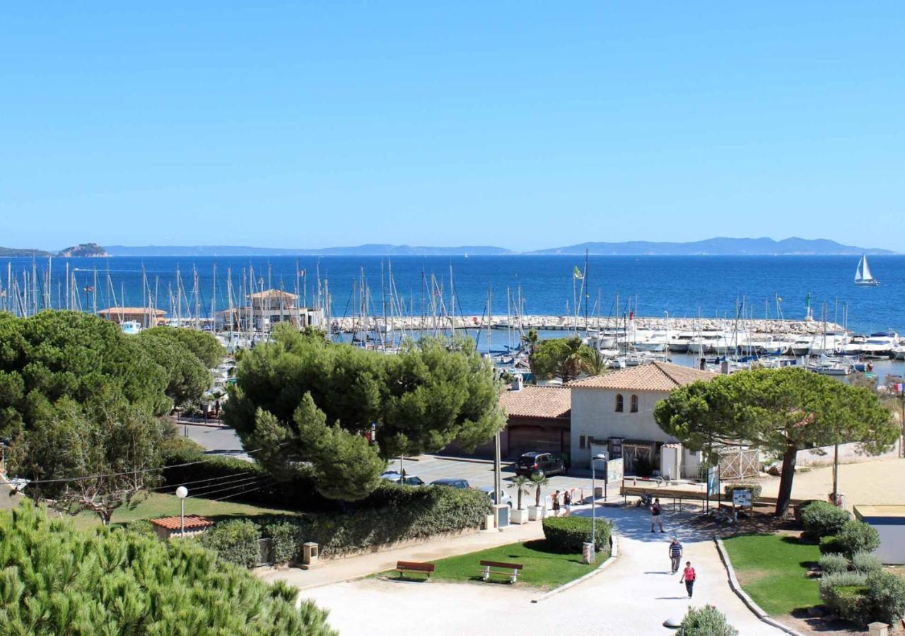 Mazet - A 300M De La Plage / Terrasse / Wifi / La Conciergerie Varoise La Londe-les-Maures Esterno foto