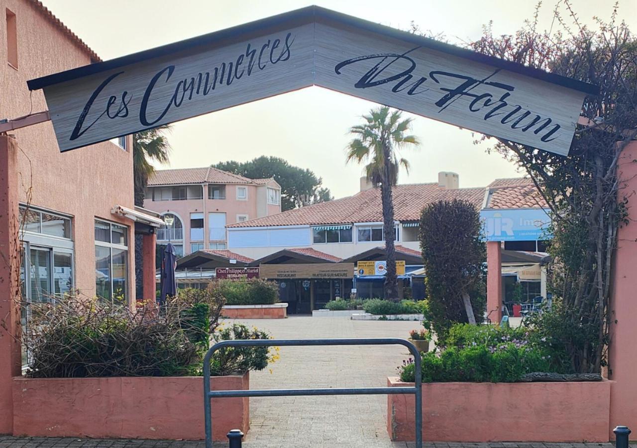 Mazet - A 300M De La Plage / Terrasse / Wifi / La Conciergerie Varoise La Londe-les-Maures Esterno foto